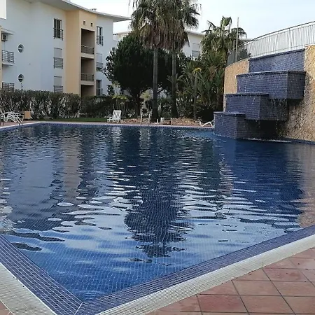 Encosta Da Orada אלבופיירה